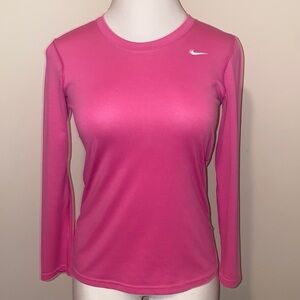Women’s Medium long sleeved pink Nike Dri-Fit shirt. EUC